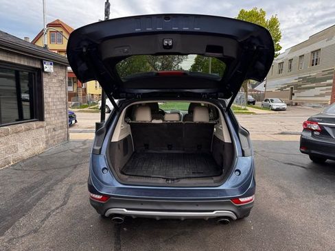 Used 2018 Lincoln MKC Select w/ Select Plus Package AWD/4WD image 26