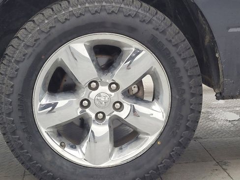 Used 2019 RAM 1500 Big Horn RWD image 31