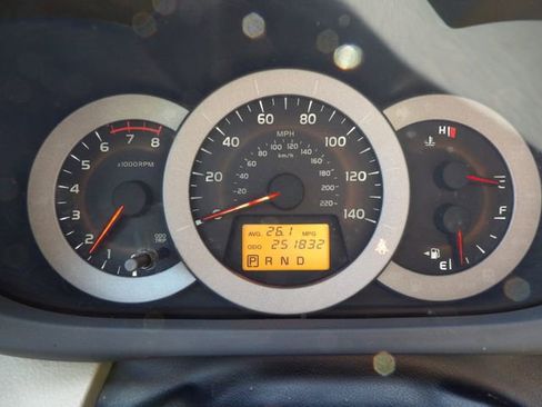 Used 2012 Toyota RAV4 4WD w/ Upgrade Value Pkg image 13