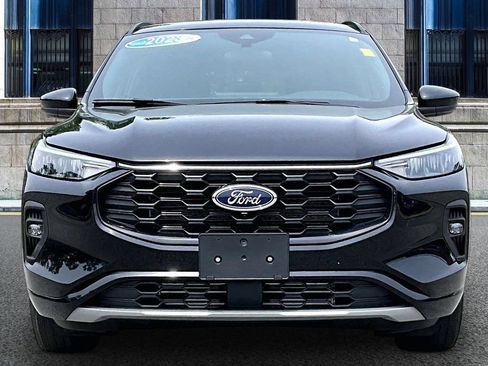 Certified 2023 Ford Escape ST-Line Select w/ Tech Pack #2 AWD/4WD image 3