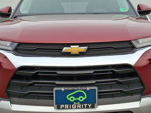 Used 2022 Chevrolet TrailBlazer LT w/ Convenience Package image 33