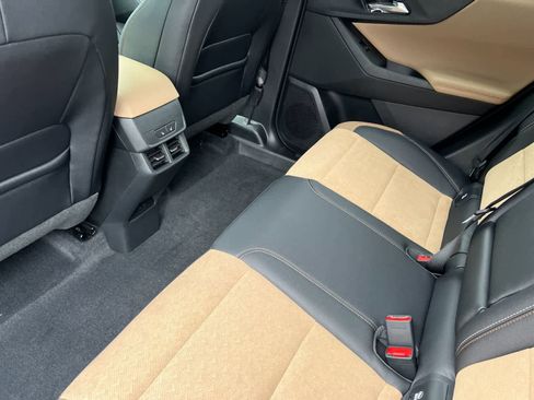 New 2026 Chevrolet Equinox ACTIV w/ Convenience Package III image 4