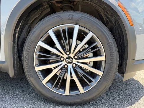 Certified 2025 INFINITI QX60 Autograph w/ Cargo Package AWD/4WD image 23