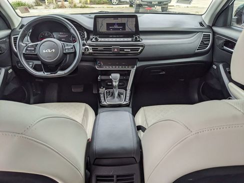 Certified 2023 Kia Seltos SX image 15