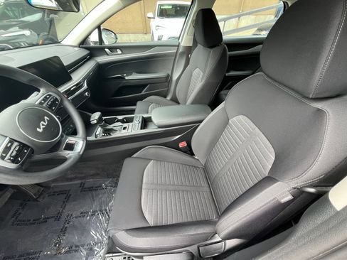 Used 2025 Kia K5 LXS FWD image 28
