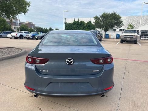 Used 2023 MAZDA MAZDA3 s FWD image 6