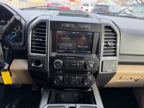 Used 2015 Ford F150 XLT w/ Equipment Group 302A Luxury image 16