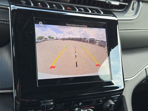 New 2025 Jeep Grand Cherokee Altitude RWD image 35