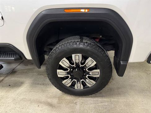 Certified 2025 GMC Sierra 3500 Denali w/ Denali Reserve Package AWD/4WD image 8