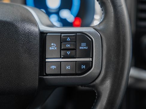 Certified 2023 Ford F150 Lariat w/ Equipment Group 502A High image 38