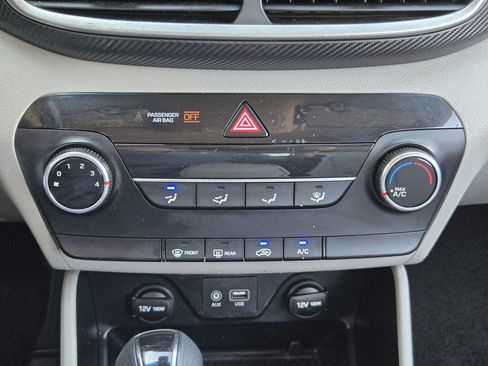Used 2019 Hyundai Tucson SE AWD/4WD image 16