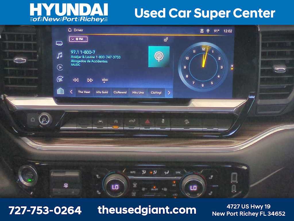 Used 2024 Chevrolet Silverado 1500 LT AWD/4WD image 19