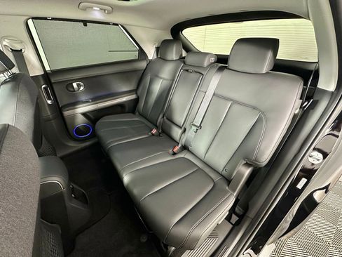Used 2024 Hyundai Ioniq 5 Limited image 35