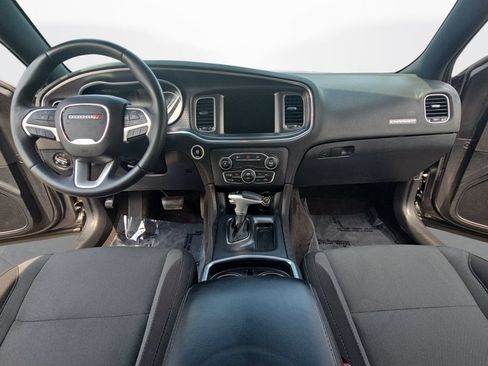 Used 2015 Dodge Charger SXT AWD/4WD image 9