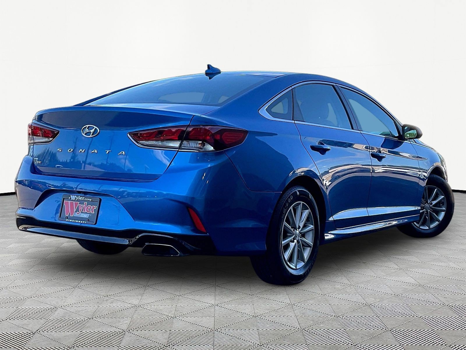 Used 2018 Hyundai Sonata SE FWD image 6