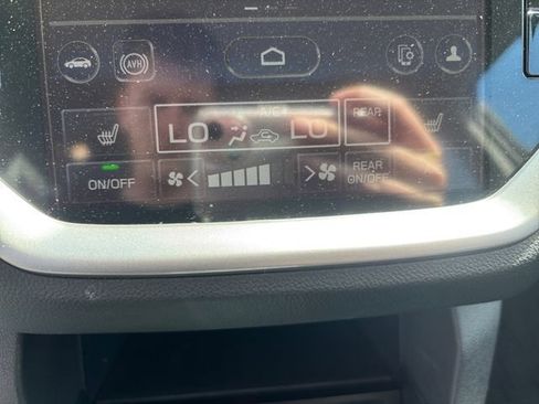 Certified 2025 Subaru Ascent Premium AWD/4WD image 19