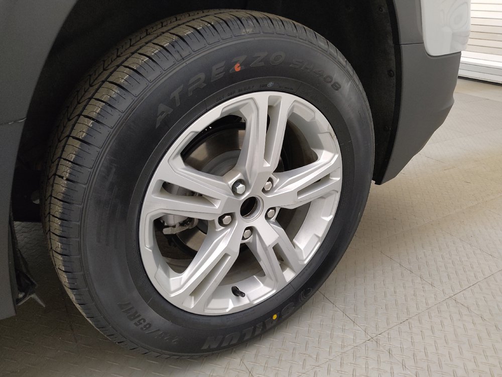 Used 2022 GMC Terrain SLE w/ Driver Convenience Package FWD image 31