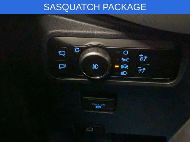 Used 2023 Ford Bronco Badlands w/ Sasquatch Package AWD/4WD image 28