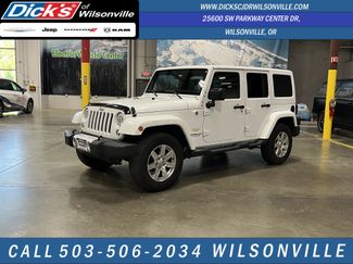 Used 2015 Jeep Wrangler Unlimited Sahara w/ Max Tow Package AWD/4WD video 1