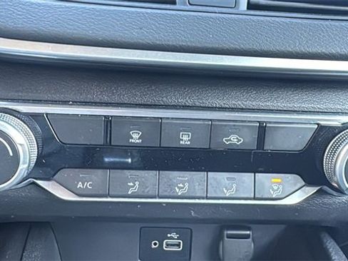 Used 2024 Nissan Altima 2.5 S image 19