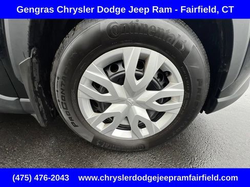 Used 2026 Toyota Corolla Cross L AWD/4WD image 12