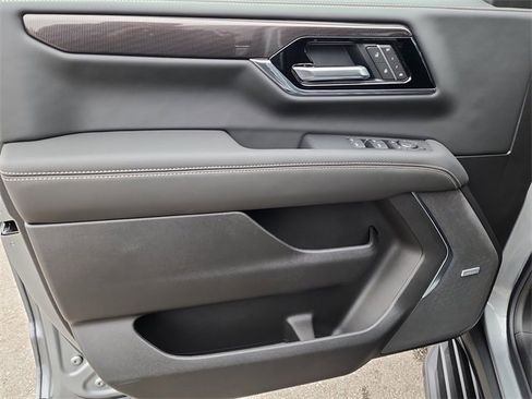 New 2026 GMC Yukon Elevation w/ Elevation Premium Package image 11