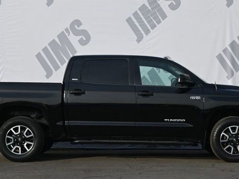 Used 2017 Toyota Tundra SR5 w/ TRD Off Road Package image 4