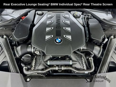 Used 2023 BMW 760i xDrive AWD/4WD image 39