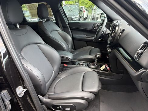 Used 2019 MINI Cooper Countryman S w/ Yin Yang Edition FWD image 35