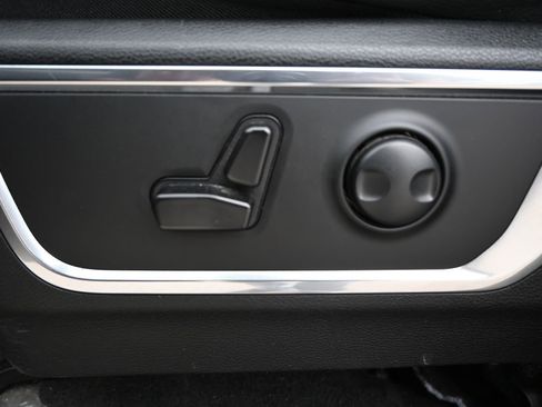 Used 2024 RAM 1500 Laramie RWD image 9