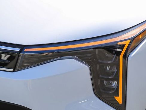 New 2026 Kia K4 EX image 13