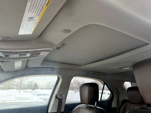 Used 2011 Chevrolet Equinox LT w/ Chrome Appearance Package image 15