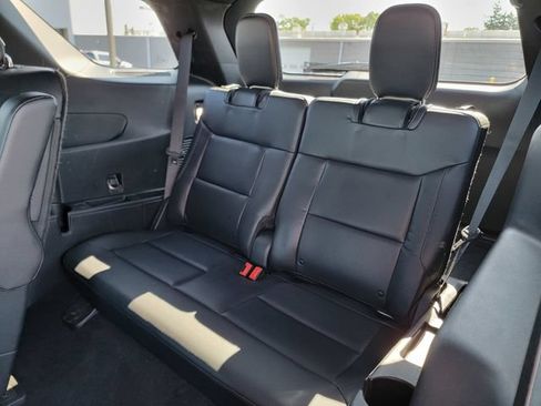 Certified 2020 Ford Explorer XLT w/ Equipment Group 202A AWD/4WD image 22