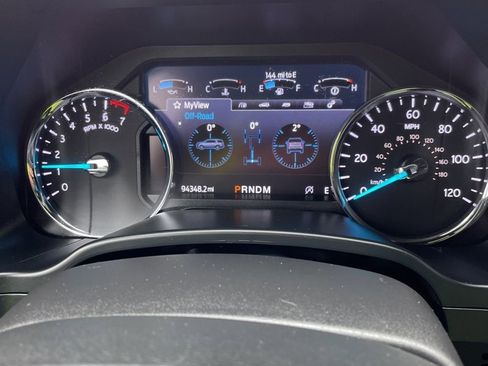 Used 2021 Ford Expedition XLT image 9