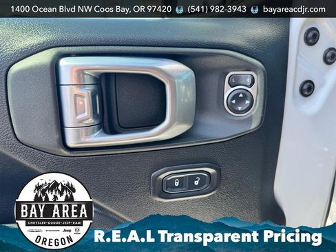Used 2021 Jeep Gladiator Sport AWD/4WD image 11
