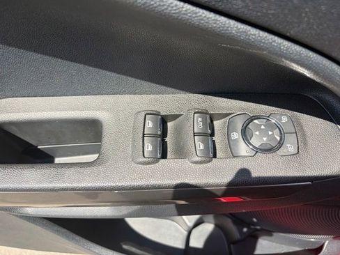Used 2018 Ford EcoSport SE AWD/4WD image 32