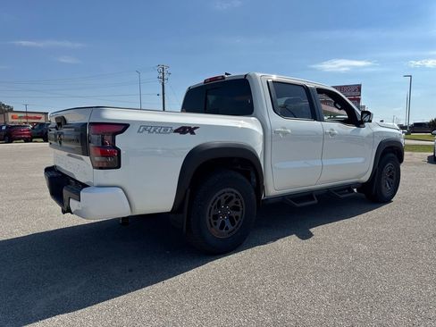 New 2026 Nissan Frontier PRO-4X w/ Pro-4x Convenience Package image 5