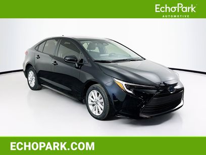 Used 2024 Toyota Corolla LE w/ LE Convenience Package