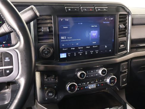 Used 2023 Ford F250 Lariat w/ Lariat Ultimate Package AWD/4WD image 5