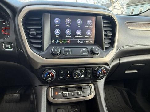 Used 2023 GMC Acadia Denali w/ Black Diamond Edition image 8