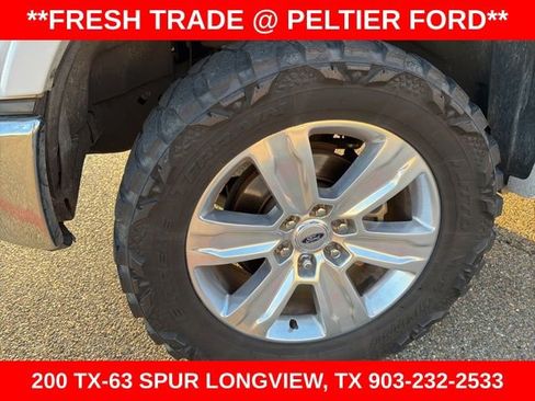 Used 2016 Ford F150 Lariat w/ Equipment Group 501A Mid image 4