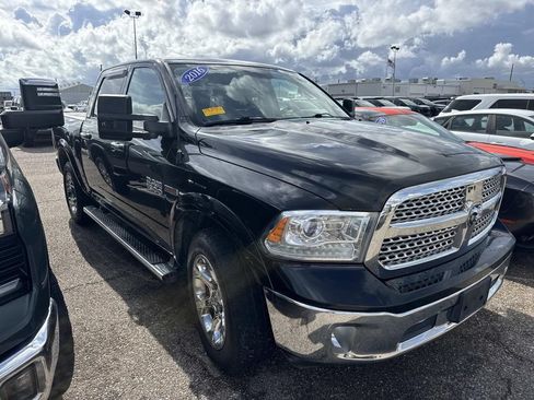 Used 2016 RAM 1500 Laramie AWD/4WD image 14