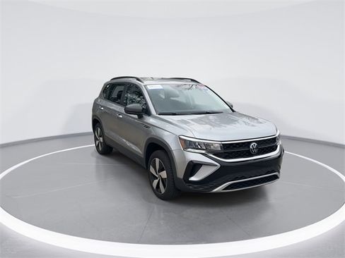 Used 2024 Volkswagen Taos S image 1