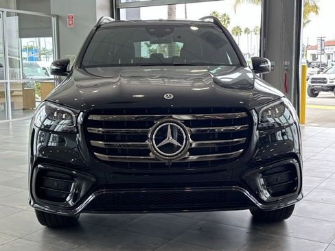 Used 2025 Mercedes-Benz GLS 450 4MATIC image 8
