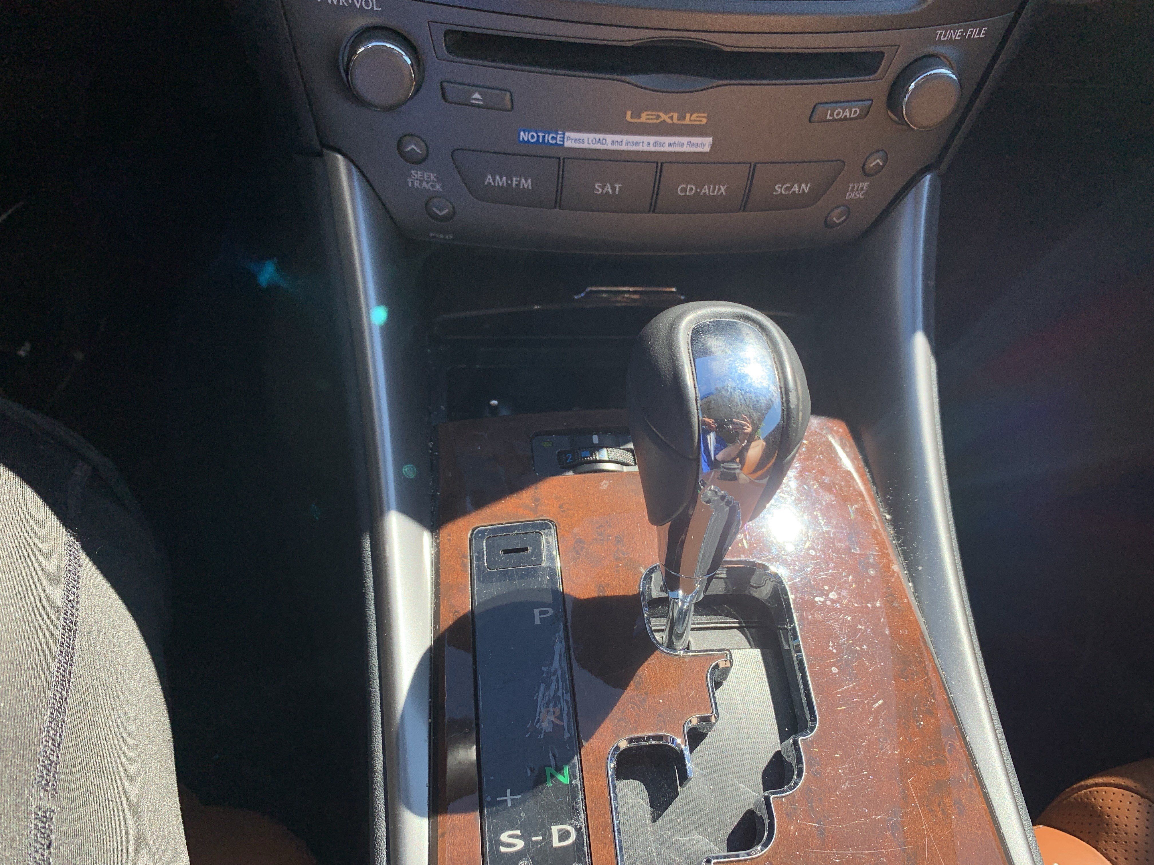 Used 2012 Lexus IS 250C w/ Luxury Pkg RWD image 25