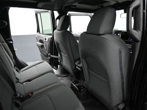 New 2026 Jeep Gladiator Willys AWD/4WD image 20