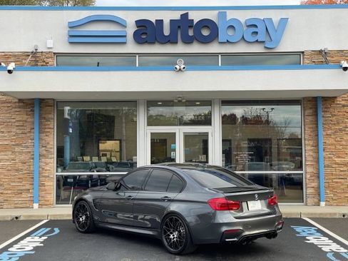 Used 2018 BMW M3 w/ Competition Package RWD image 10