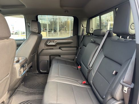 Used 2024 Chevrolet Silverado 1500 LTZ image 4