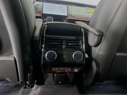 New 2026 Land Rover Range Rover Sport Dynamic SE image 24