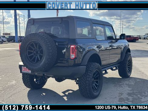 New 2025 Ford Bronco 4-Door image 6
